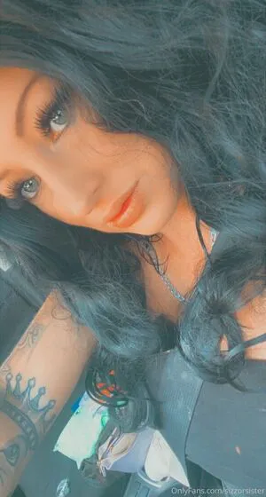 Sizzorsister OnlyFans Leaked Free Thumbnail Picture - #ATXcrkJrRC
