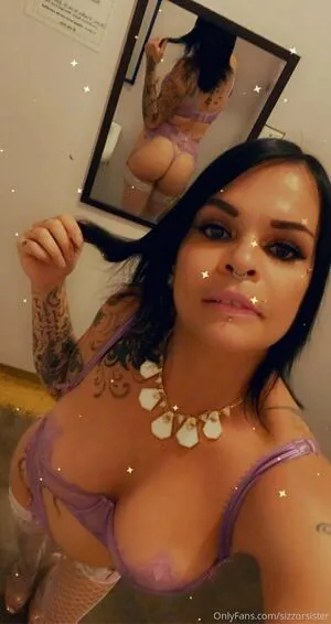 Sizzorsister OnlyFans Leaked Free Thumbnail Picture - #uKFx6F0iGE
