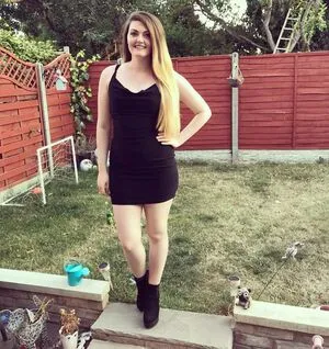 Sizzsarz OnlyFans Leaked Free Thumbnail Picture - #Zm6Mf2vXxm