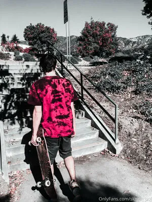 Skaterrboi OnlyFans Leaked Free Thumbnail Picture - #2BpvKlX4nc