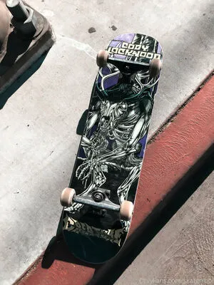 Skaterrboi OnlyFans Leaked Free Thumbnail Picture - #Ho1VZwTWoV