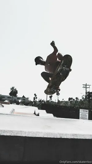 Skaterrboi OnlyFans Leaked Free Thumbnail Picture - #detRJvdB1c