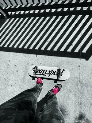 Skaterrboi OnlyFans Leaked Free Thumbnail Picture - #eyeD8NtYWJ