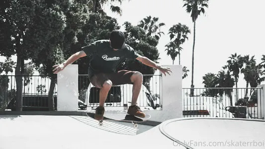 Skaterrboi OnlyFans Leaked Free Thumbnail Picture - #fOaOrsiRQu