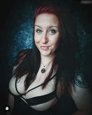 Skelli OnlyFans Leaked Free Thumbnail Picture - #0Y96yezmVn
