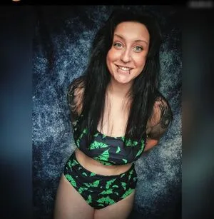 Skelli OnlyFans Leaked Free Thumbnail Picture - #5UkFi0jpET