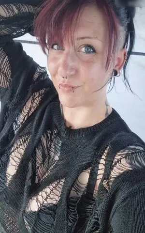 Skelli OnlyFans Leaked Free Thumbnail Picture - #CvqvIuNwJw