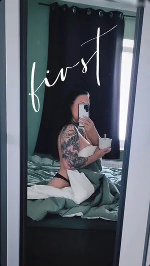 Skelli OnlyFans Leaked Free Thumbnail Picture - #S8CH5CzDAP