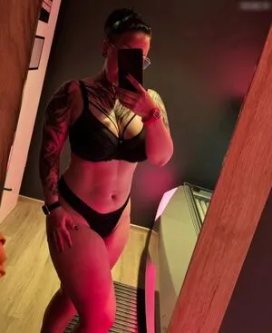 Skelli OnlyFans Leaked Free Thumbnail Picture - #m4KdqXMIDZ