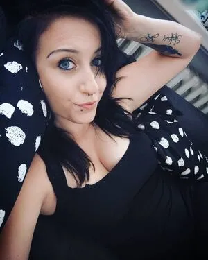 Skelli OnlyFans Leaked Free Thumbnail Picture - #wpY3fXuLPU