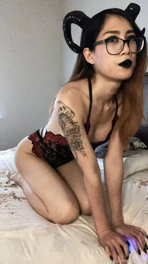 Skelly Tan OnlyFans Leaked Free Thumbnail Picture - #Y6lUjRSwJA
