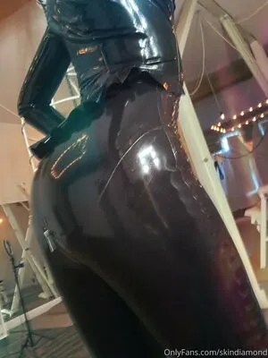 Skindiamond OnlyFans Leaked Free Thumbnail Picture - #N3uyKifgIt