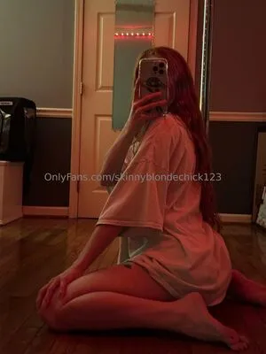 Skinnyblondechick123 OnlyFans Leaked Free Thumbnail Picture - #E05aY3FnPb