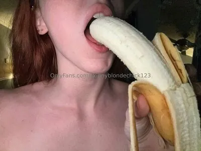 Skinnyblondechick123 OnlyFans Leaked Free Thumbnail Picture - #FNCw6mM7Wt