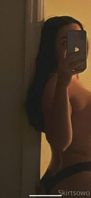 Skirtsowo OnlyFans Leaked Free Thumbnail Picture - #1Q292wq65p