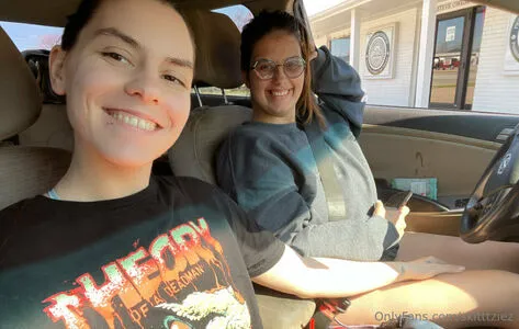 Skitttziez OnlyFans Leaked Free Thumbnail Picture - #I07jhIXCwI