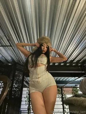 Sky Larr OnlyFans Leaked Free Thumbnail Picture - #YQaBlnGTxC