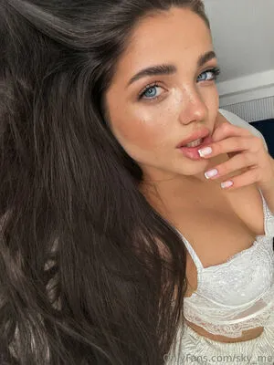 Sky Me OnlyFans Leaked Free Thumbnail Picture - #KPWbpkoPIq