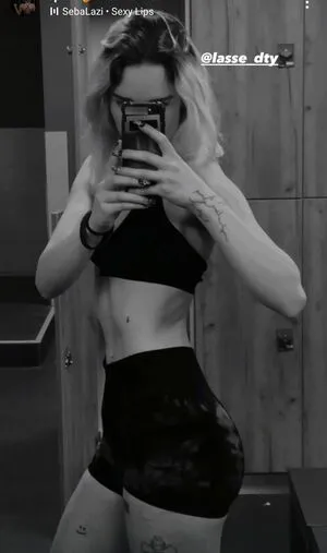 Sky Stn OnlyFans Leaked Free Thumbnail Picture - #TTDCwADEKG