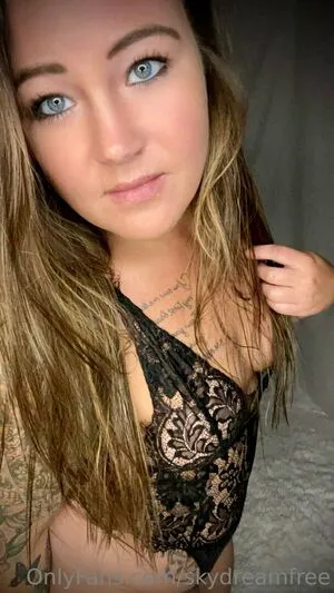 Skydreamfree OnlyFans Leaked Free Thumbnail Picture - #qnjgKr4dqz