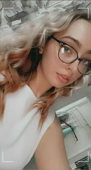 Skye Arnold Skye Paige OnlyFans Leaked Free Thumbnail Picture - #dcb8k71g3J
