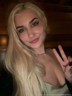 Skyebluewantsu OnlyFans Leaked Free Thumbnail Picture - #AZz7m8rYPC