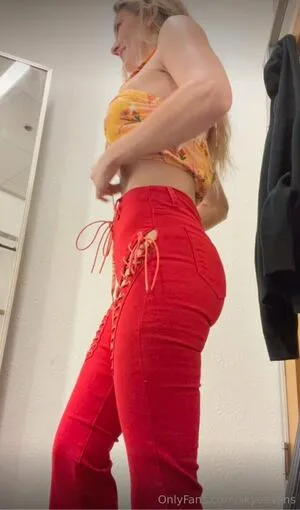 Skyeevans OnlyFans Leaked Free Thumbnail Picture - #scyTeaNiJq