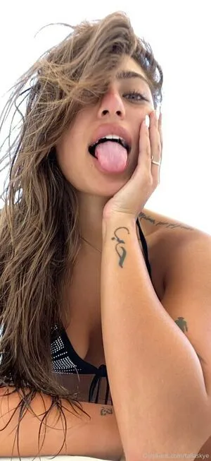 Skyelia OnlyFans Leaked Free Thumbnail Picture - #yHT4df02qN