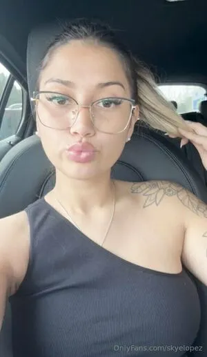 Skyelopez OnlyFans Leaked Free Thumbnail Picture - #9uh38hZnSJ