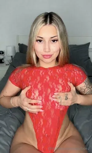 Skyelopez OnlyFans Leaked Free Thumbnail Picture - #t1jSMCN1Vl