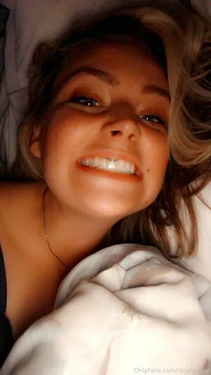 Skyemoore OnlyFans Leaked Free Thumbnail Picture - #0Ga7AdwvE7