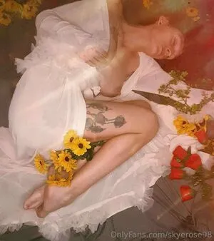 Skyerose98 OnlyFans Leaked Free Thumbnail Picture - #R8UFJryZzr