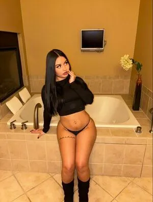 Skyetesfaye OnlyFans Leaked Free Thumbnail Picture - #MG6vA0SCX8