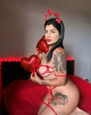 Skyhott OnlyFans Leaked Free Thumbnail Picture - #wJ6tQfynbq