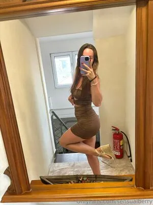 Skykika00 OnlyFans Leaked Free Thumbnail Picture - #jwwx40P7y0