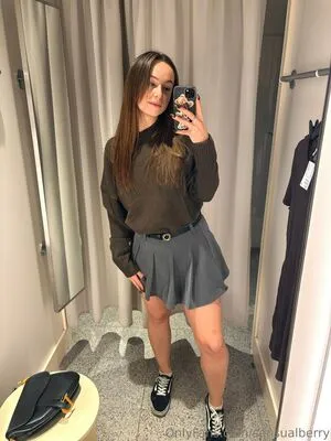Skykika00 OnlyFans Leaked Free Thumbnail Picture - #vqYve3DqDF