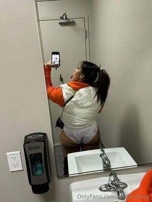 Skylar Rosey OnlyFans Leaked Free Thumbnail Picture - #2t5VO2p8Oh