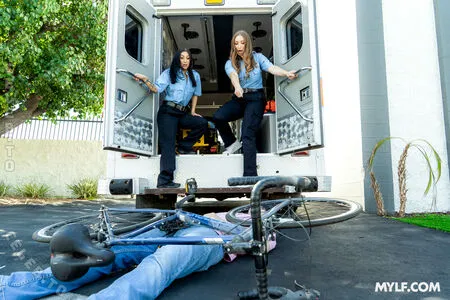 Skylar Snow OnlyFans Leaked Free Thumbnail Picture - #33jfuZKi19