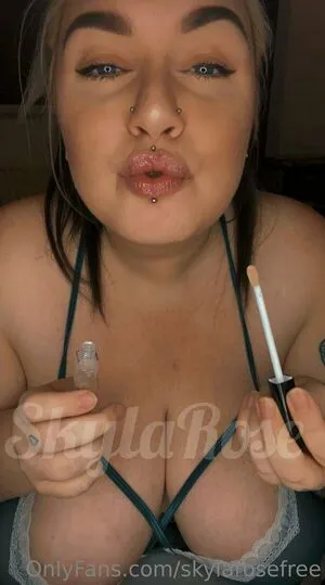 Skylarosefree OnlyFans Leaked Free Thumbnail Picture - #6KzCqk5PlN