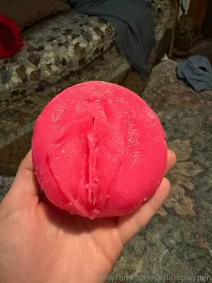 Skylarsplaypen OnlyFans Leaked Free Thumbnail Picture - #2M3llOi1sR