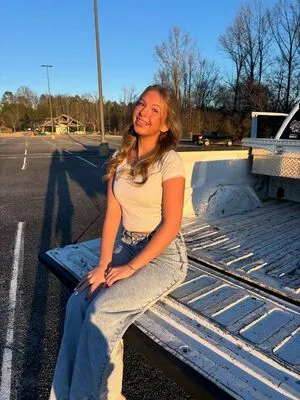 Skylaspamyy Alainza OnlyFans Leaked Free Thumbnail Picture - #H1QinAra3s