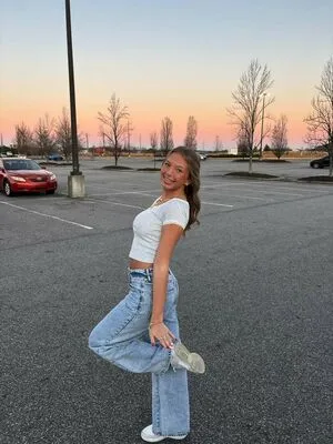 Skylaspamyy Alainza OnlyFans Leaked Free Thumbnail Picture - #Ky6lNNzoEv