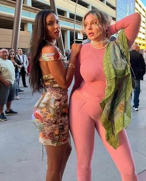 Skylermyler121 OnlyFans Leaked Free Thumbnail Picture - #liL7Ex9Yip