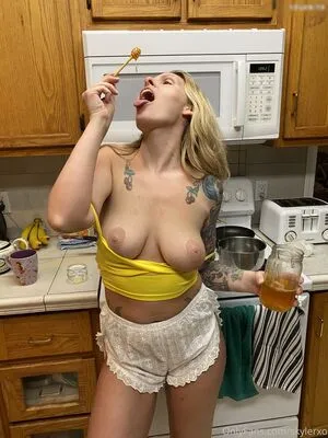 Skylerxo OnlyFans Leaked Free Thumbnail Picture - #xm0lKtg15Y