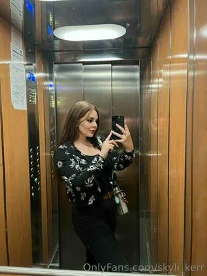 Skyli Kerr OnlyFans Leaked Free Thumbnail Picture - #Jo14a3hPD4