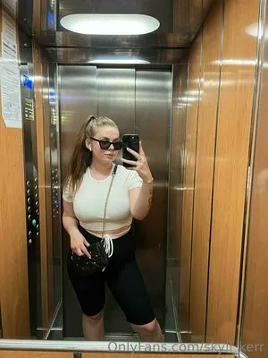 Skyli Kerr OnlyFans Leaked Free Thumbnail Picture - #gPF0wAhjJW