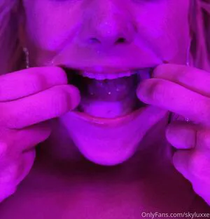 Skyluxxe OnlyFans Leaked Free Thumbnail Picture - #LFLEBJIkIq