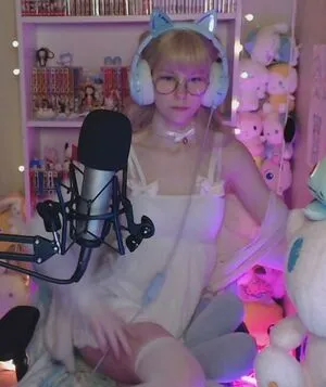 Skymi Chan OnlyFans Leaked Free Thumbnail Picture - #1TYtJhdNzl