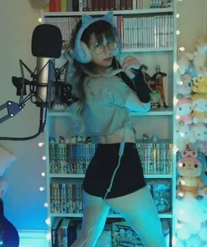 Skymi Chan OnlyFans Leaked Free Thumbnail Picture - #1ajxZ4PINl