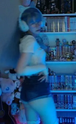 Skymi Chan OnlyFans Leaked Free Thumbnail Picture - #3zcw2x4SrI